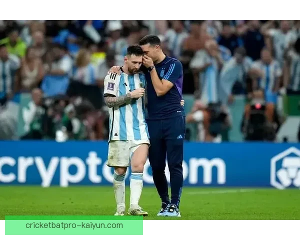 斯卡洛尼与麦卡利斯特在国家队表现稳健，预计未来赛季将继续发挥重要作用。